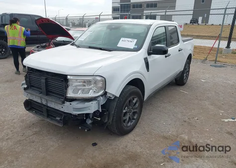 2024 Ford Maverick Xlt z USA, uszkodzony, nr VIN 3FTTW8H32RRB73511